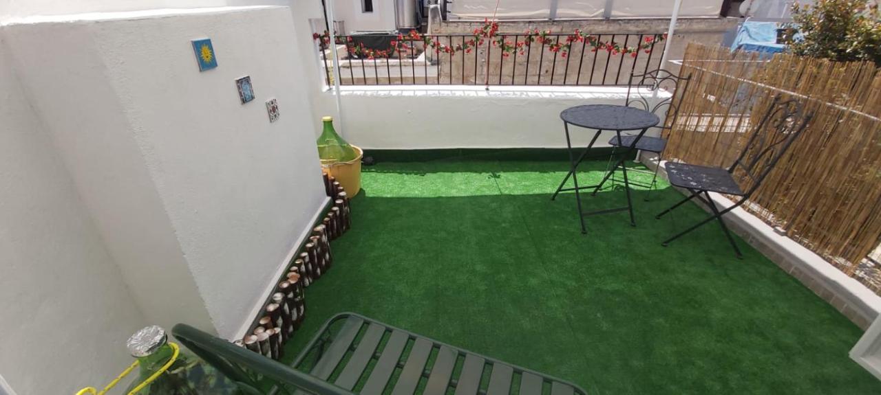 B&B Il Castello Bari Bagian luar foto